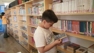 Atatürk anısına açılan kütüphane 43 yıldır hizmet veriyor