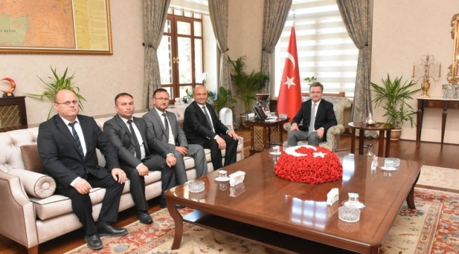 Başkan Aykan vali Ünlü'yü ziyaret etti