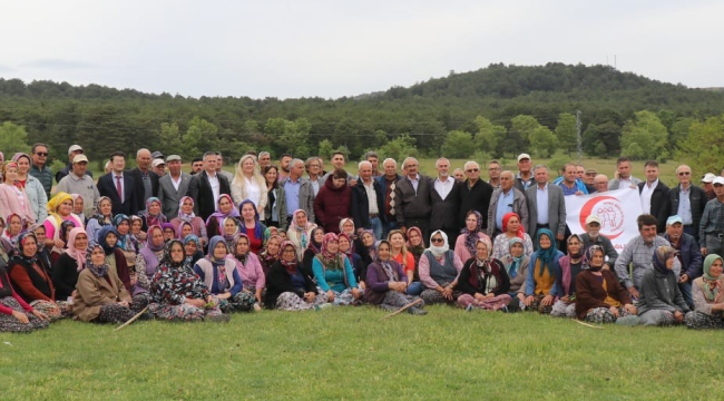 Başkan Büke'den eyleme destek