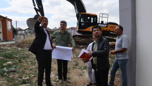Başkan Dönmez yeni yapılacak pazar yerini inceledi