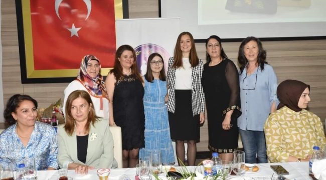 Başkan Durbay polis eşleri derneği yöneticileriyle bir araya geldi