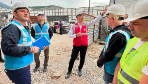 Başkan Okur kültür merkezinde incelemelerde bulundu