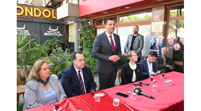 Başkan Zeyrek 'belediye araçlarında yanlızca Mustafa Kemal Atatürk'ün fotoğrafı olacak'