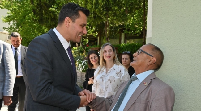Başkan Zeyrek'ten huzur evi sakınlerini mutlu eden adım