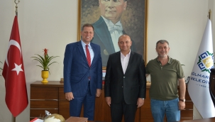 Borsa başkanı Özkasap başkan Aykan'ı ziyaret etti