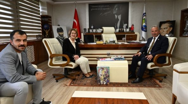 Bozkurt Belediye Başkanı Birsen Çelik Salihli'de