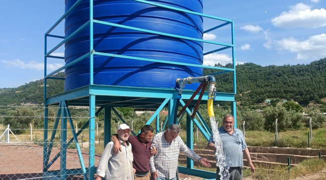 Büyükşehir suyu üreticinin tarlasına götürdü