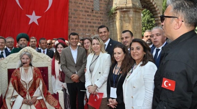 CHP il başkanı Özalper'' Manisa'lılar mutlu oldukları bir kente yaşayacak''