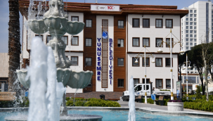 CHP lideri Özel Manisa'da bankamatik danışmanlar var