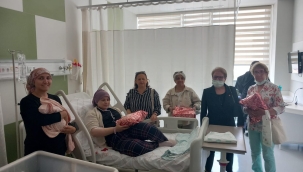 CHP Şehzadeler'den en yeni annelere ziyaret