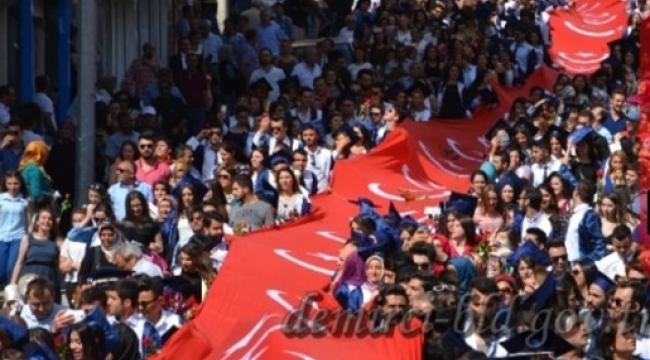 Demirci mezuniyet şenlikleri başlıyor