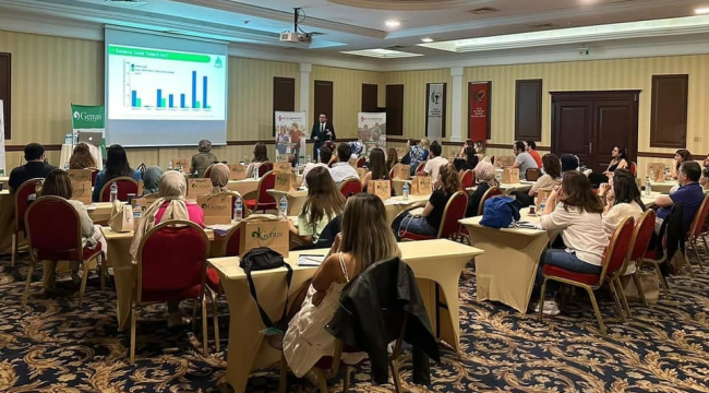 Eczacılar gıda takviyelerinin kanıta dayalı eğitimine katıldı