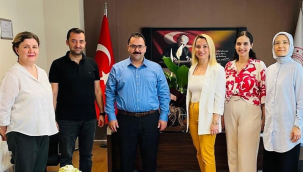 Eczacılar odası yönetimi Akhisar ilçe sağlık müdürünü ziyaret etti