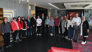 Engelli dernek başkanlarıyla görüşen başkan Zeyrek'ben ortak kararların uygulayıcısı olacağım'