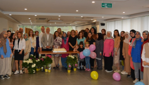 Etkinlikte renkli görüntüler ortaya çıktı