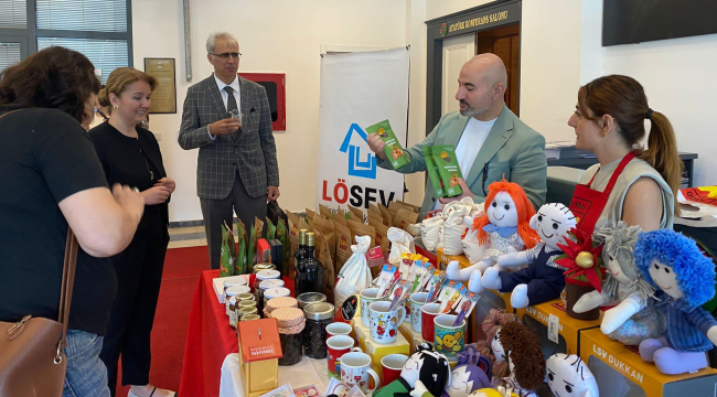 LÖSEV baroda stand açtı