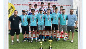 MOSTEM'li bisikletciler Manisa'ya birincilikle döndü