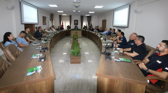  Orman yangınlarıyla mücadele komisyon toplantısı yapıldı
