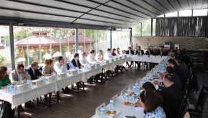 Ortak toplantıya Yeltin'de katıldı