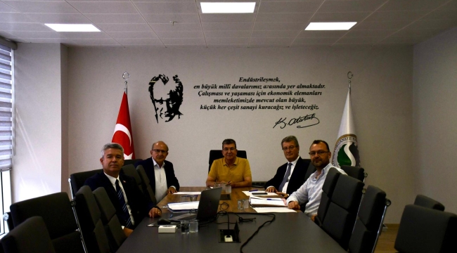 OSB yönetimi mayıs ayı son meclis toplantısı yaptı