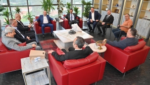 Sendikacılar başkan Zeyrek'le görüştü