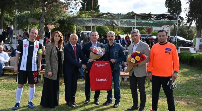 Soma'da kurumlar arası futbol turnuvası başladı