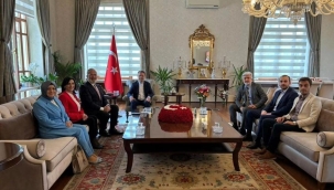 Vali Ünlü AKP yöneticileriyle bir araya geldi
