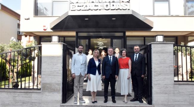 Vali Ünlü eczacılar ve veteriner odalarını ziyaret etti