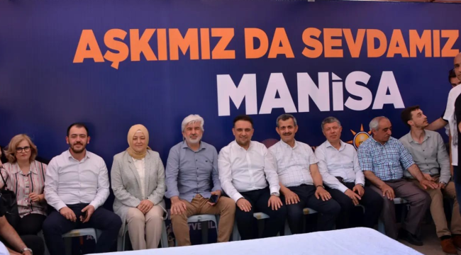 AKP'liler halk buluşmasında bir araya geldi