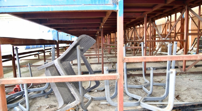 Başkan Balaban çöplüğe dönen er meydanına sahip çıktı