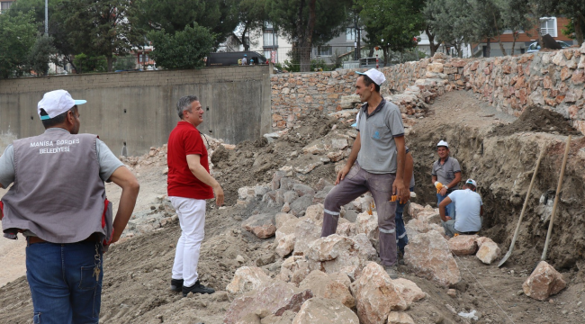 Başkan Büke kesenin ağzını açtı:işçilere 5 bin TL bayram ikramiyesi
