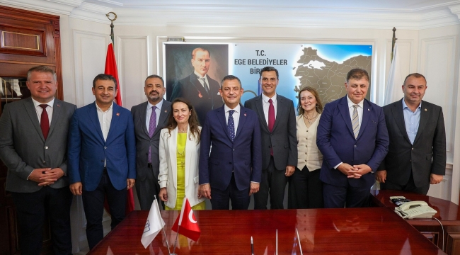 CHP lideri Ege belediyeler birliğini ziyaret etti