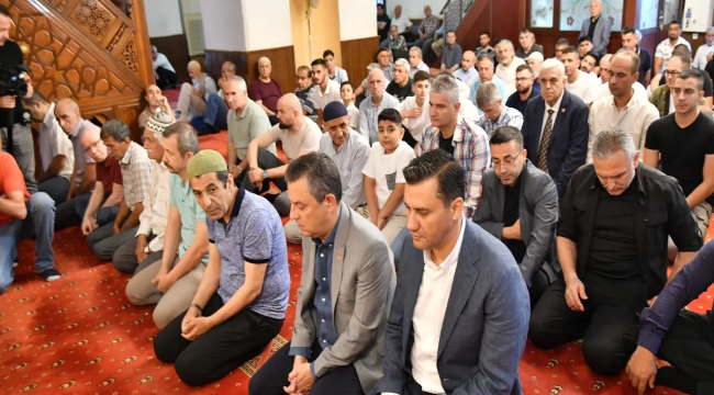 CHP Lideri Özel''hükümete her türlü desteği vermeye hazırız''