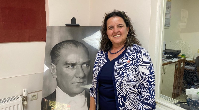 CHP Şehzadeler ilçe kadın kolu başkanı Gülcan Çevikoğlu oldu