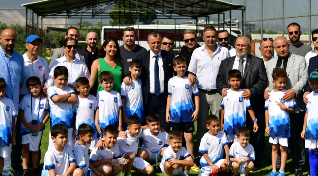 Çoçuklar Yunusemre yaz okulunda hem eğlenecekler hemde öğrenecekler