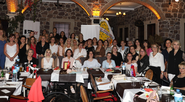 Kadına desteğini sürdüren Özalper''kadın kadının kurdu değil yurdudur''