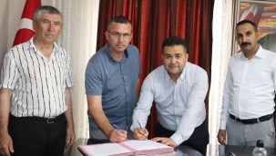 Kırkağaç belediyesi'nde memurların yüzünü güldüren imza