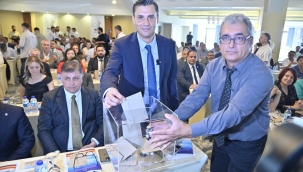 Oy birliğiyle Ege belediyeler birliği başkanlığına seçilen başkan Zeyrek'ten umut dolu açıklamalar