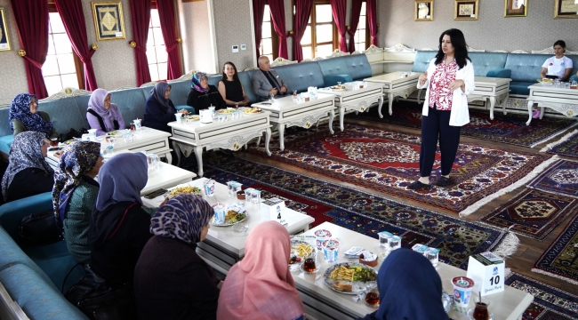 Yunusemre belediyesi'nden kadınlara kanser taraması