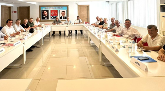 17 CHP ilçe başkanının katıldığı toplantıda yatırımlar ele alındı