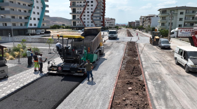 Akhisa asfatlanıyor