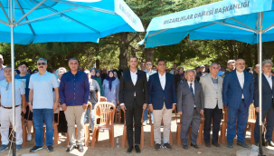 Başkan Zeyrek, desteklediği hafızlar ve mevlidhanlar şöleni'ne katıldı