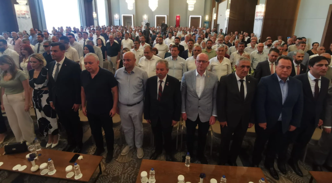 Başkan Zeyrek'sokak hayvanlarını sahiplenenlere mama,aşı yardımı ve su indirimi yapacağız'