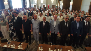 Başkan Zeyrek'sokak hayvanlarını sahiplenenlere mama,aşı yardımı ve su indirimi yapacağız'