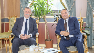 Bulgaristan'ın Şumnu kenti Hitrino belediye başkanı Manisa'da