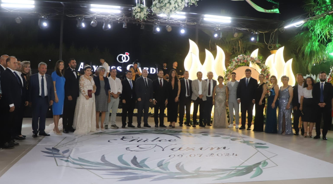 CHP'lileri buluşturan düğün