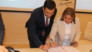 Jeotermal kaynaklı teknolojik sera projesi imzaları atıldı