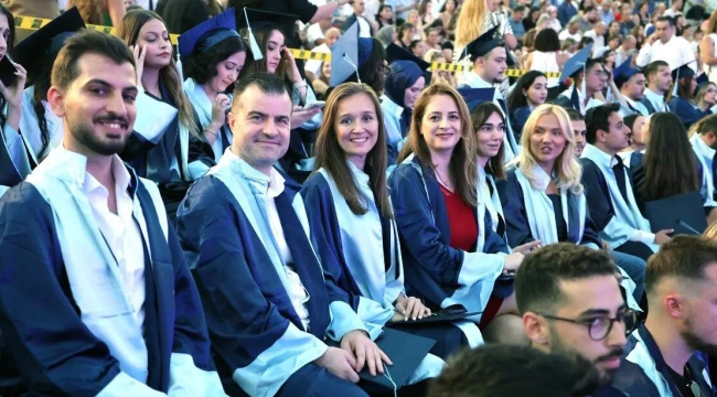 Başkan Durbay kariyerine hukuk fakültesini de ekledi