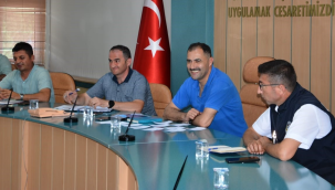 Muhtarlar toplantısında konuşan başkan Kara'gelişen büyüyen Demirci'yi bilikte inşaa edeceğız'