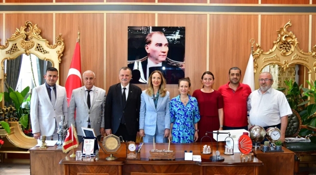 Nazlıaka'dan Balaban'a hayırlı olsun ziyareti